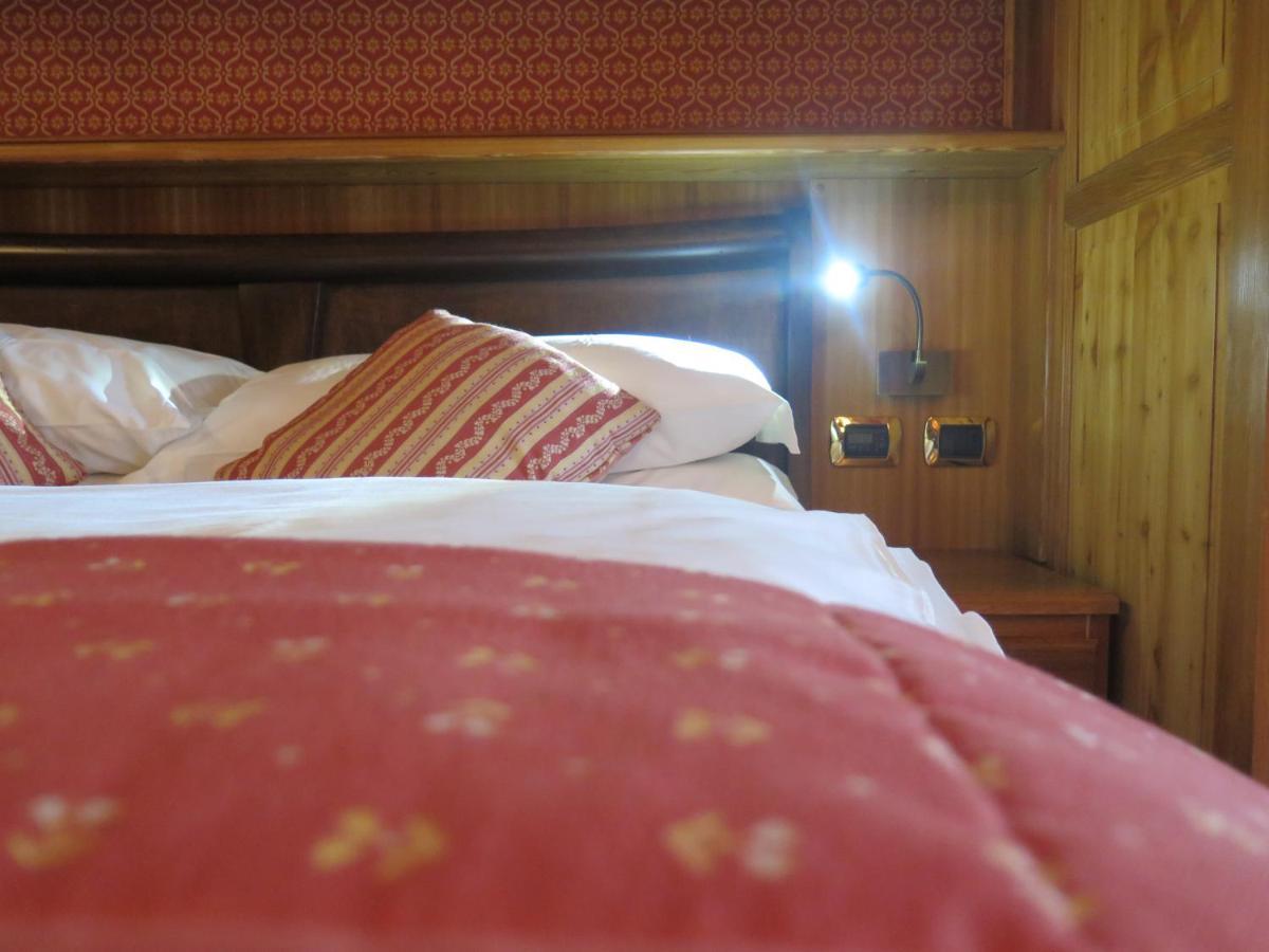 Chambres Mont Cervin Breuil-Cervinia Bagian luar foto